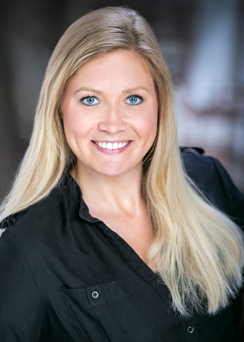 Lisa Kroksin, certified kitchen designer
