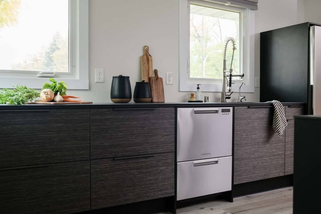 The Ultimate Guide to Non-Toxic, Low VOC Kitchen Cabinets 1